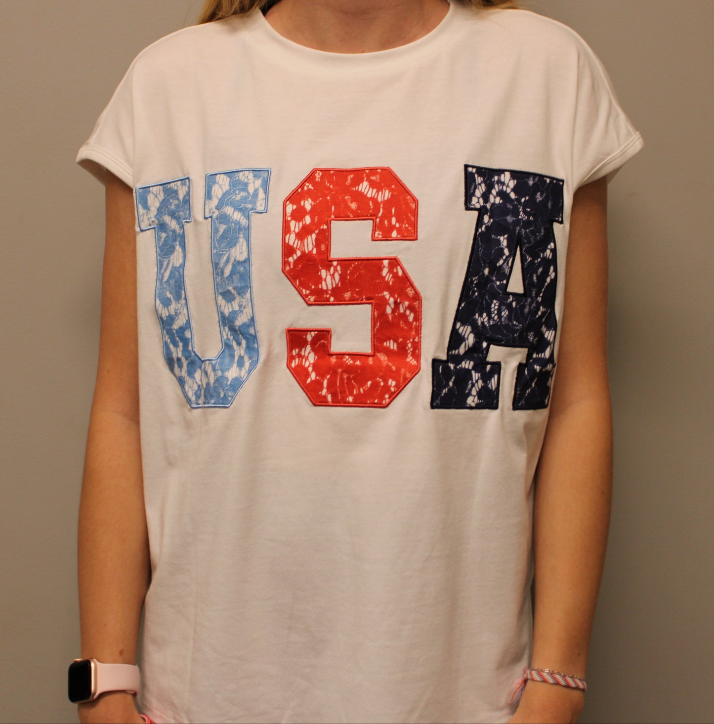 WHITE LACE USA TEE