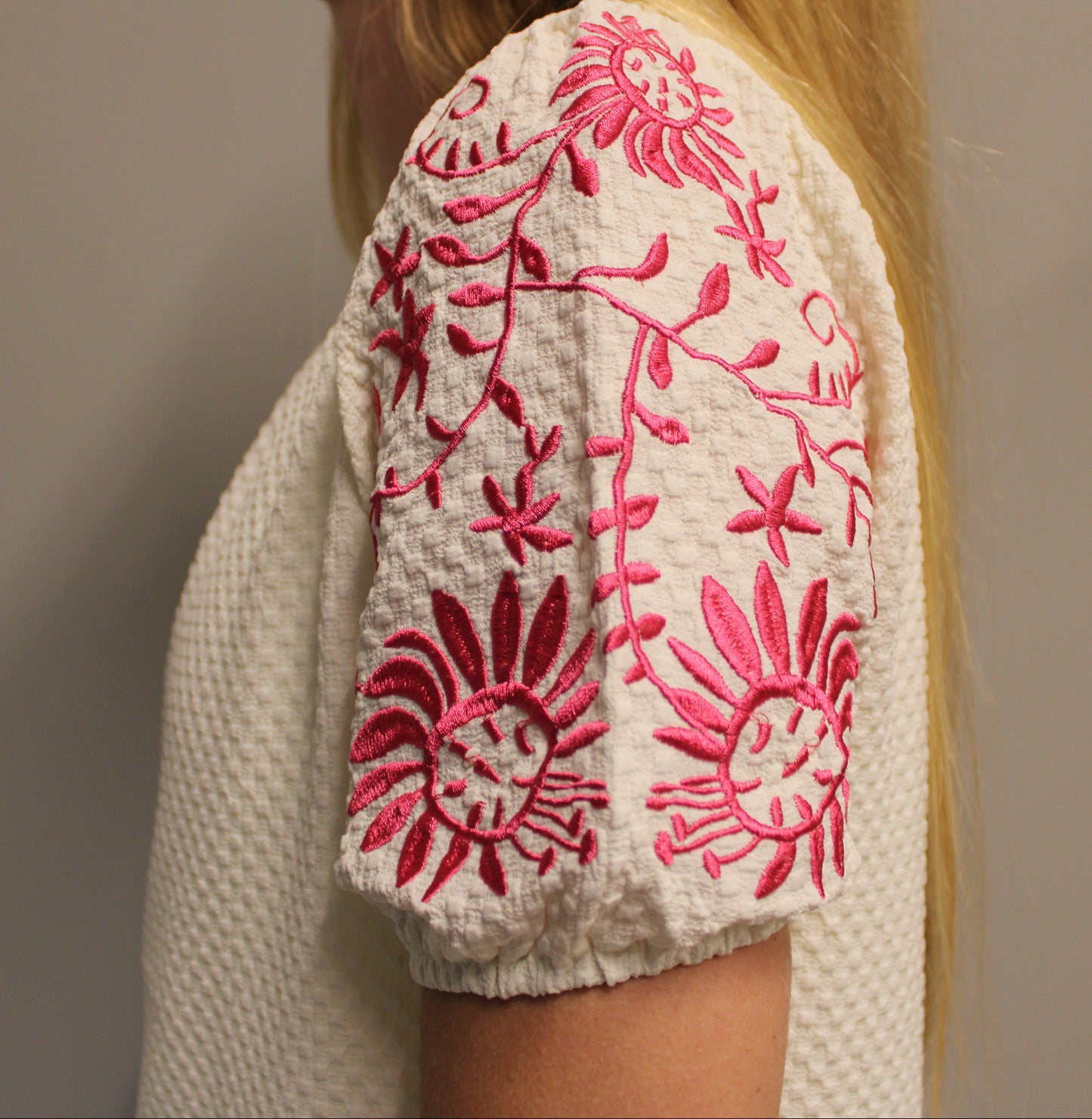 APRICOT PUFF BLOUSE