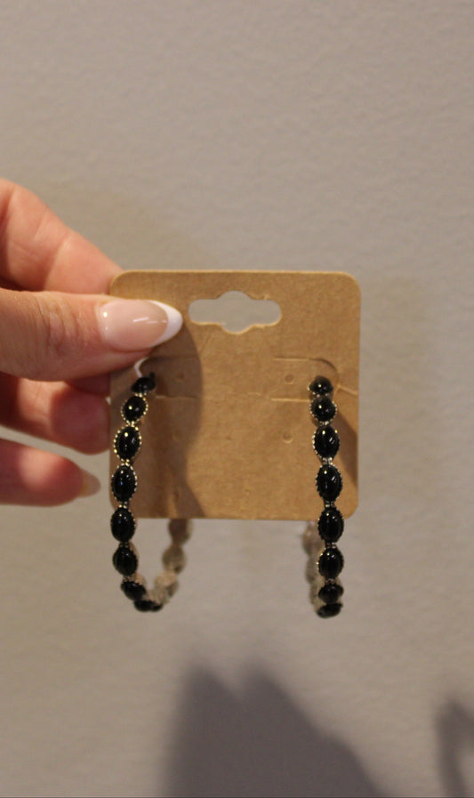 BLACK BEAD HOOP EARRINGS