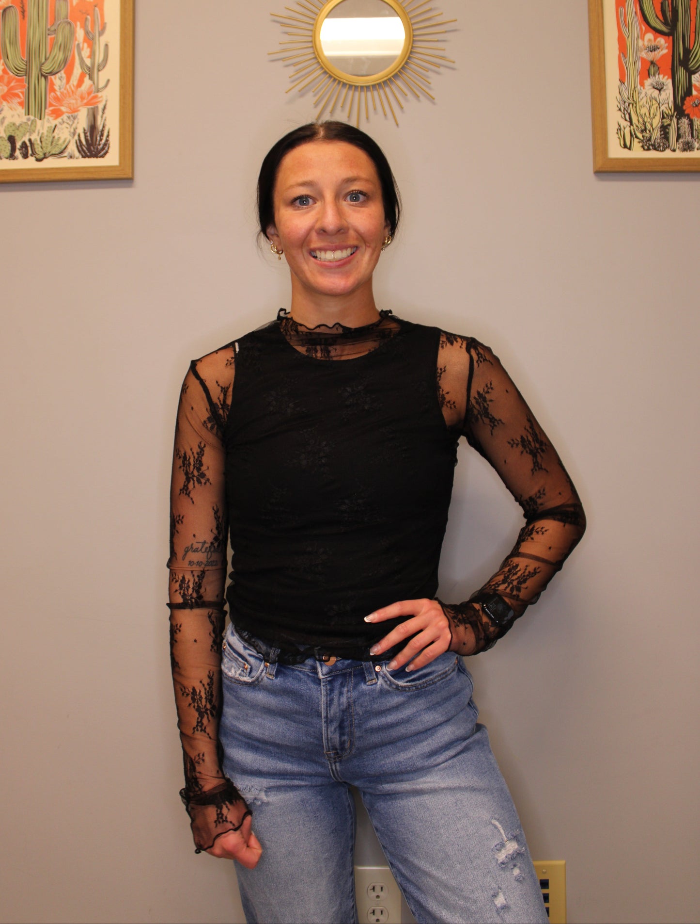 BLACK MESH LACE