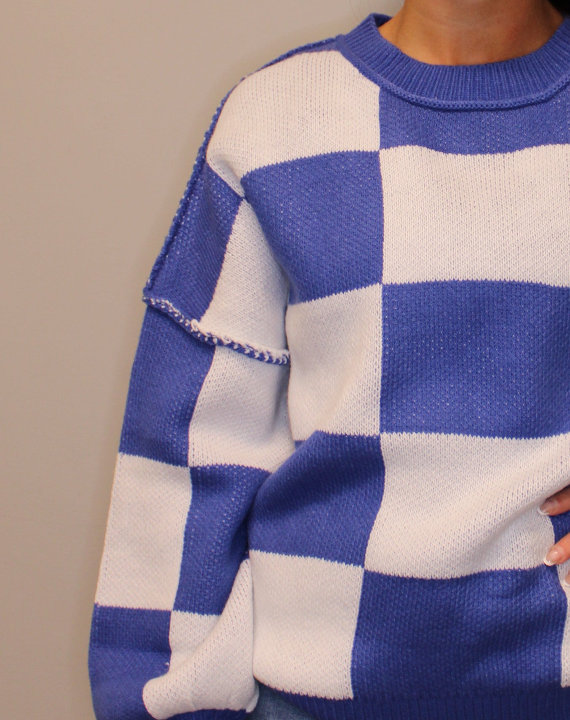 BLUE CHECKERED SWEATER