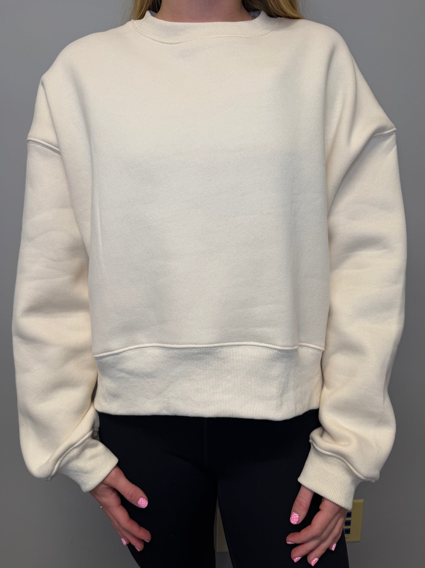 CREAM BASIC CREW