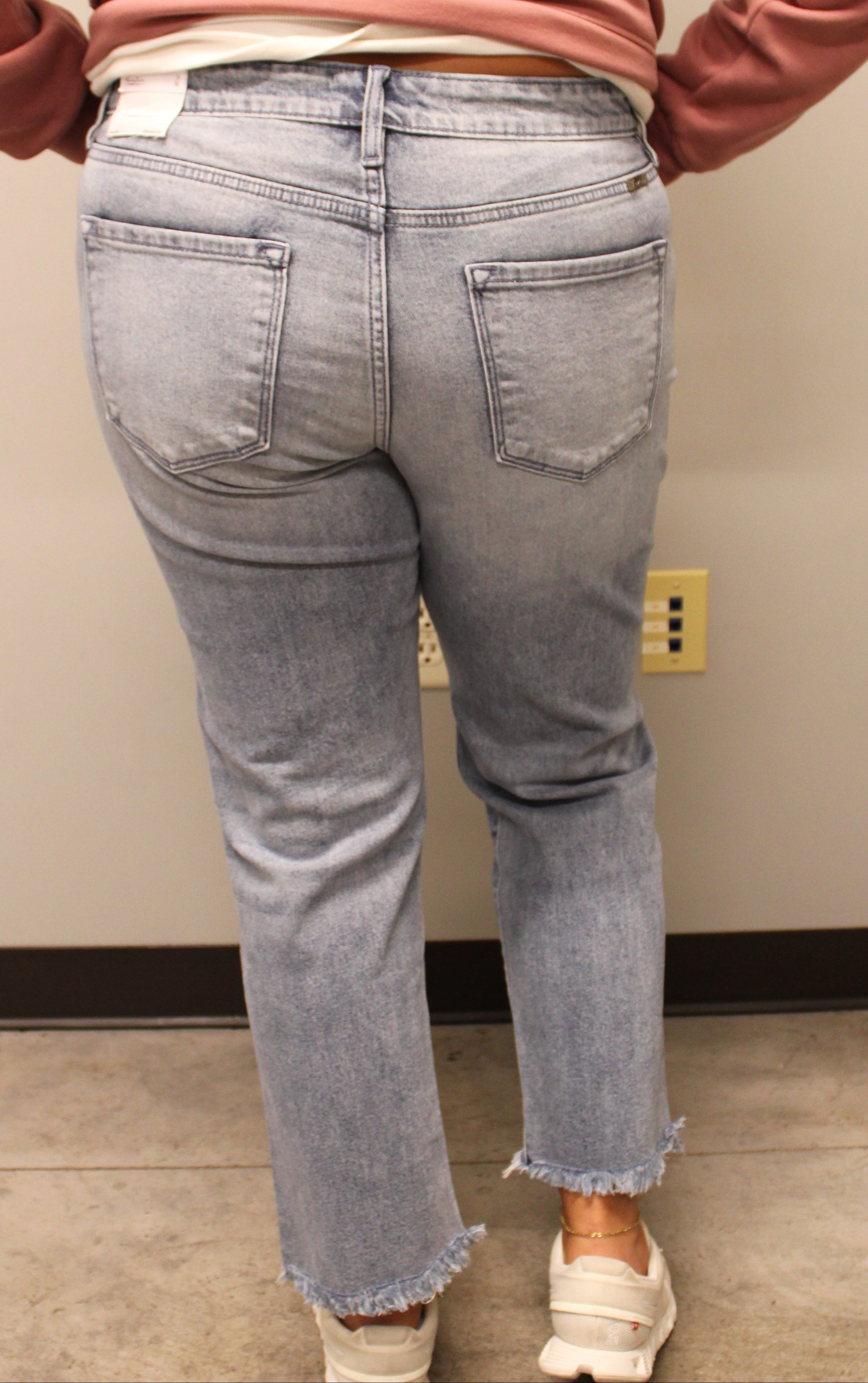 KANCAN HIGH RISE STRAIGHT JEANS