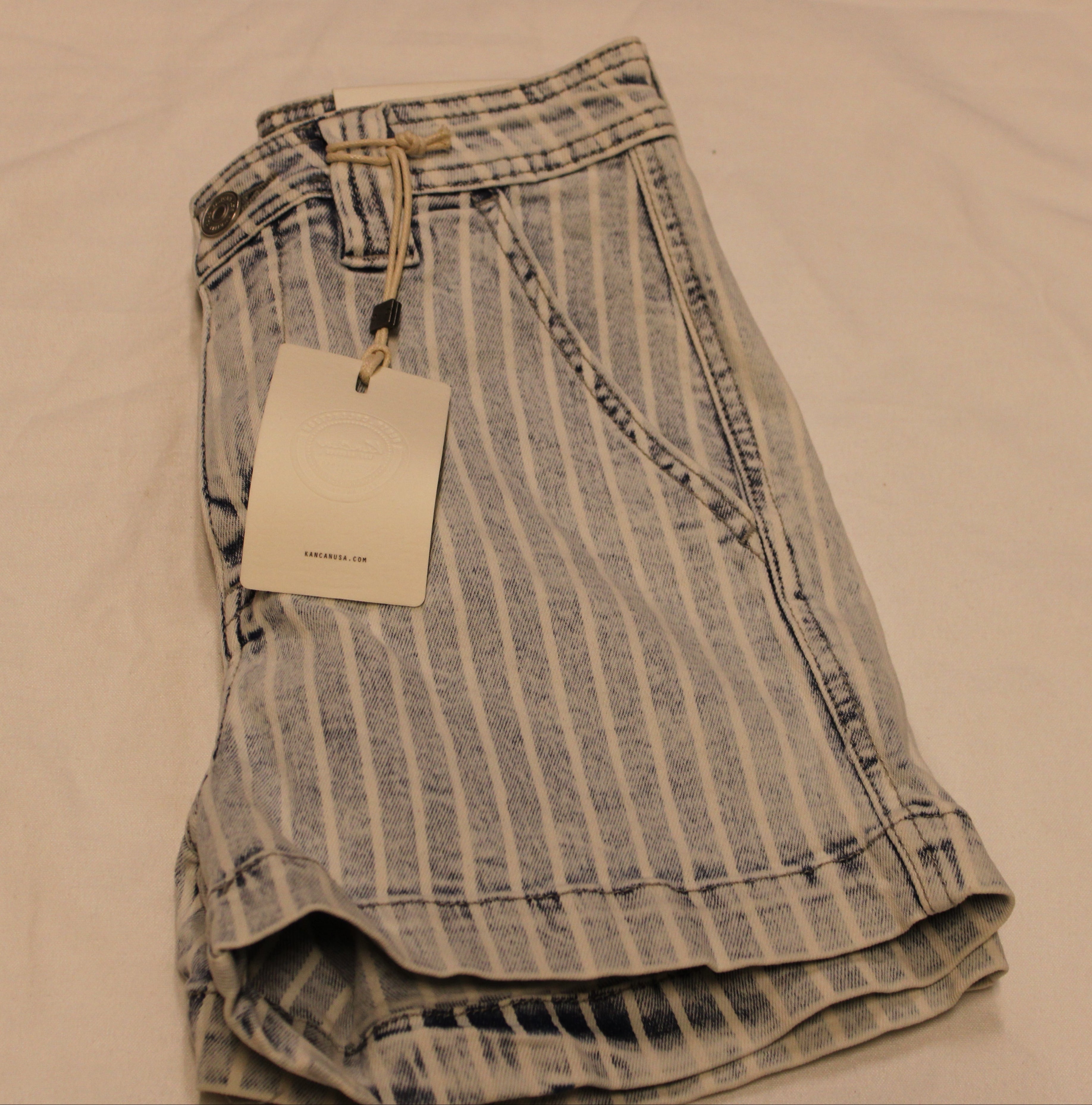 KANCAN STRIPE DENIM SHORTS