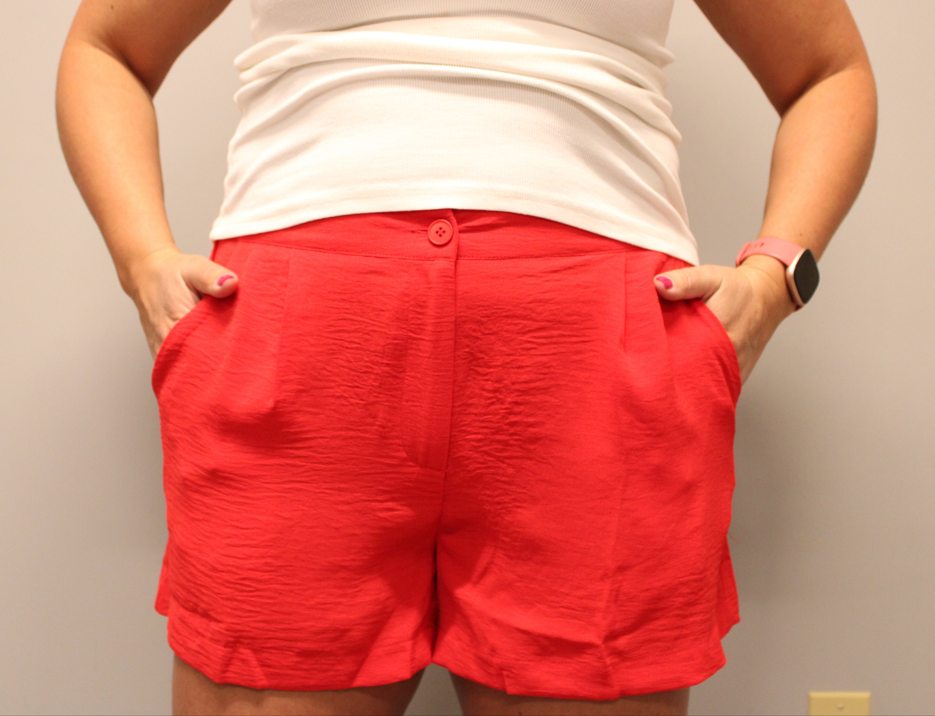 RED FLOWY SHORTS