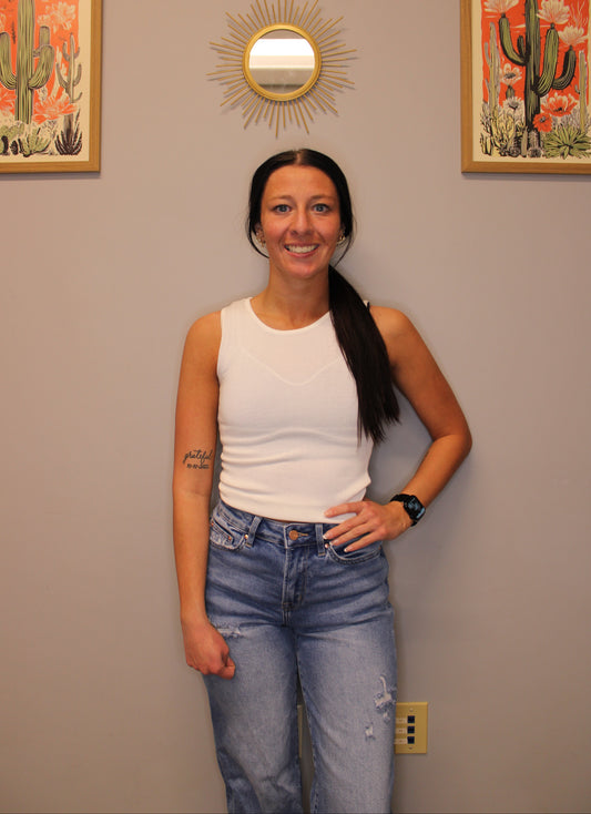 WHITE CROPPED TANK