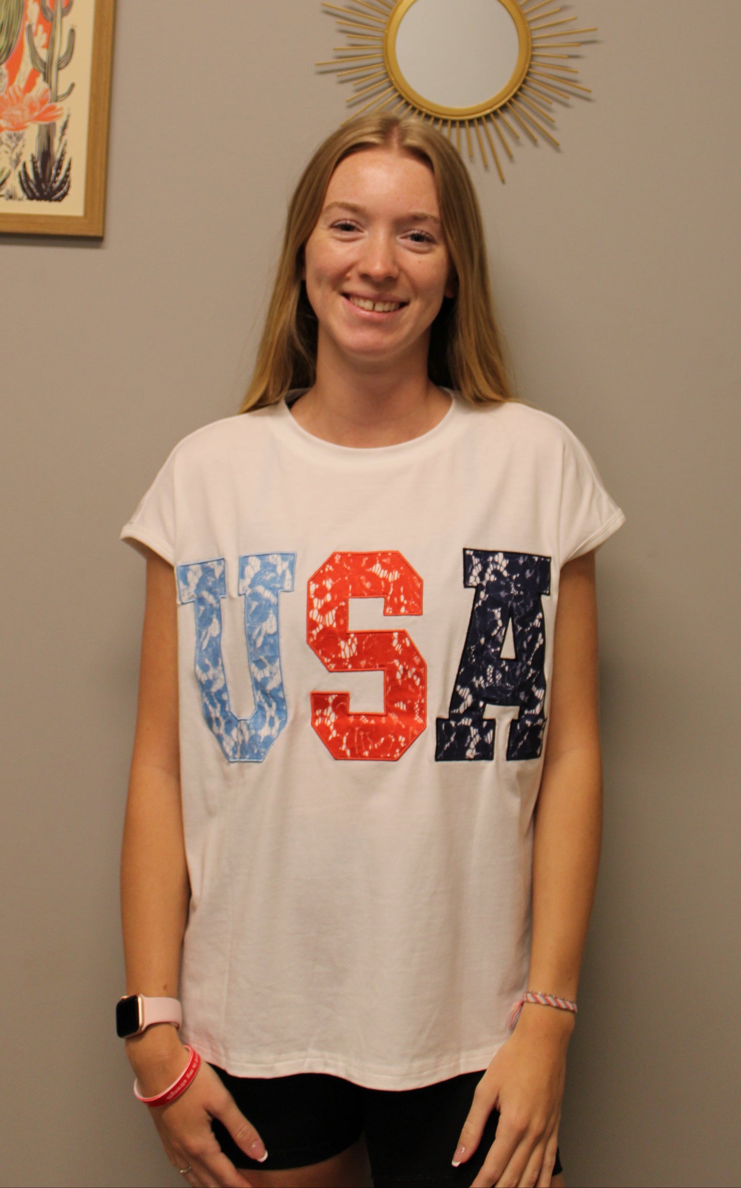WHITE LACE USA TEE